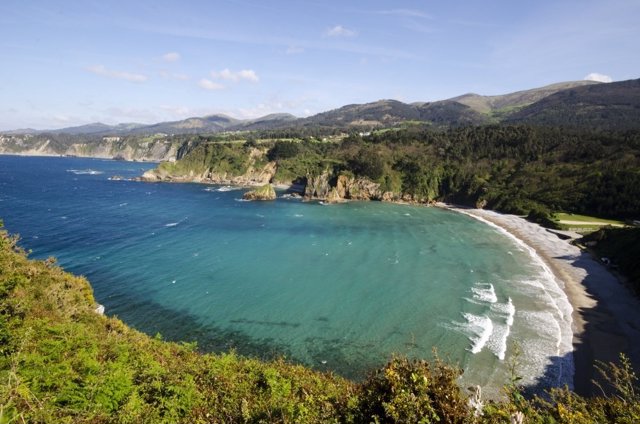 Playa de Cadavedo, en Asturias
