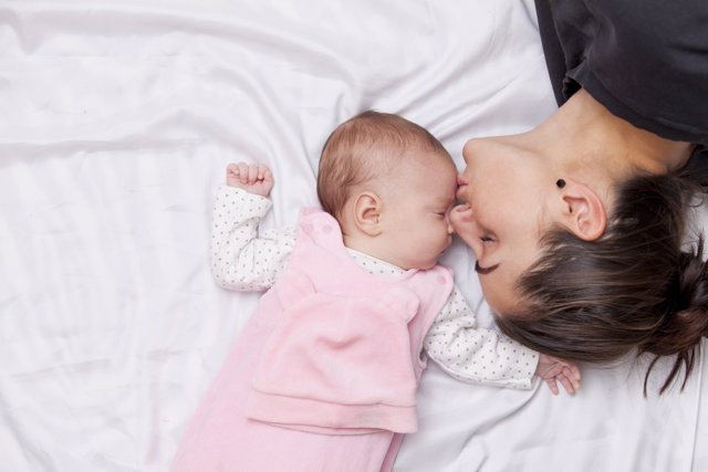 España cada vez pospone más la maternidad