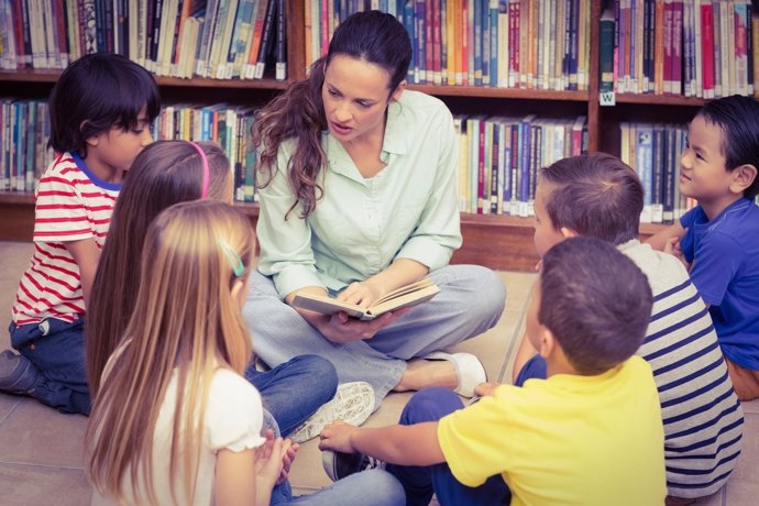 Un gran número de docentes cree que se debería aumentar las horas de lectura
