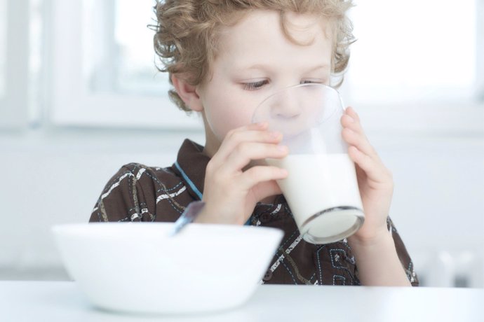 La leche ayuda a prevenir enfermedades cardiovasculares.