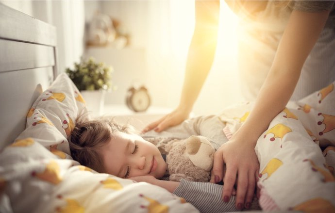 Cómo tratar los problemas de sueño en niños.