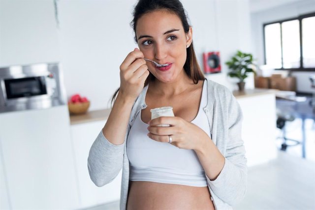 La importancia de una buena alimentación para un embarazo sano