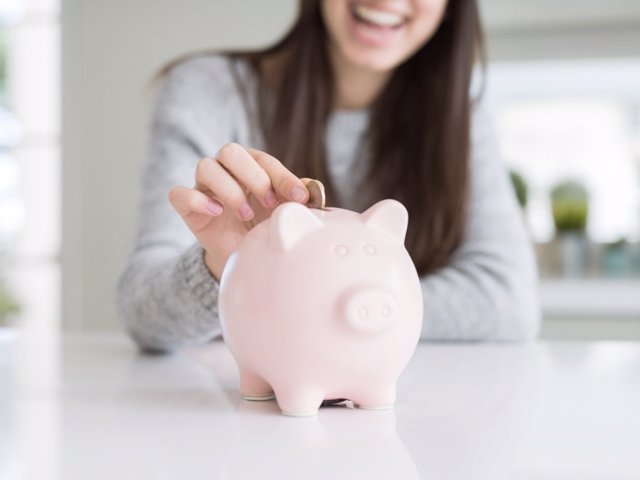 Los mejores consejos para enseñar a los adolescentes a hacer un buen uso del dinero.