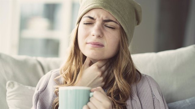 Causas y tratamientos para el dolor de garganta